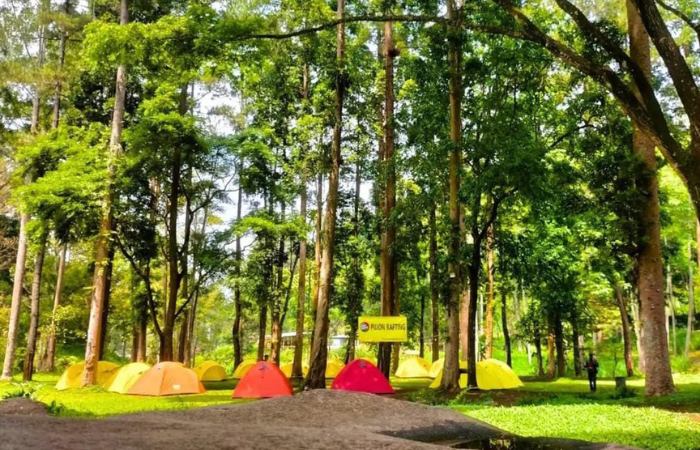 Pengalaman menyenangkan di Taman Merak Pujon Rafting (Instagram: tamanmerakpujon)