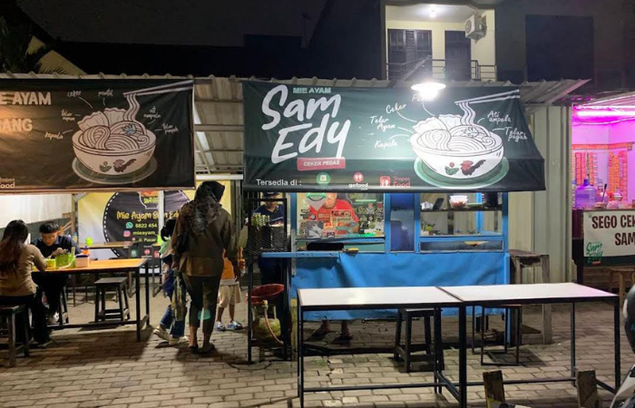 Tampak Depan Warung Mie Ayam Sam Edy (Google Maps: Ungga Putra&nbsp;Mahendra)