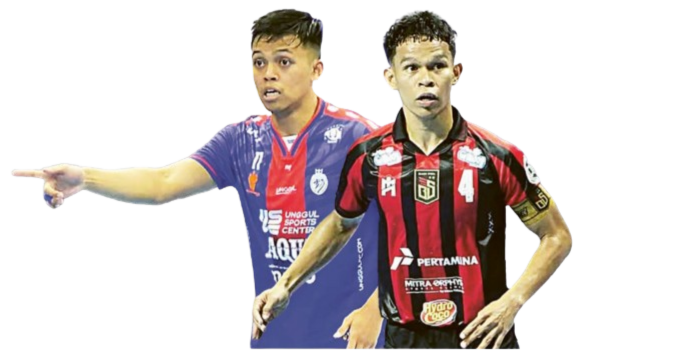 Anchor Unggul FC Malang Anton Cahyono (kiri) dan pemain Black Steel Papua Ardiansyah Nur dituntut kerja keras di laga hari ini. (MO UNGGUL FC; BLACK STEEL PAPUA FC MALANG FOR RADAR MALANG)