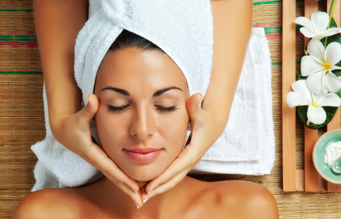 Perawatan kecantikan yang menenangkan (Bliss ayurveda)