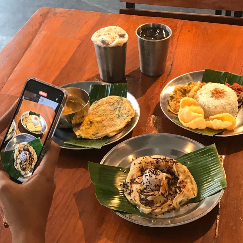 Hidangan khas Melayu dengan cita rasa autentik (kedaipratapaklong).
