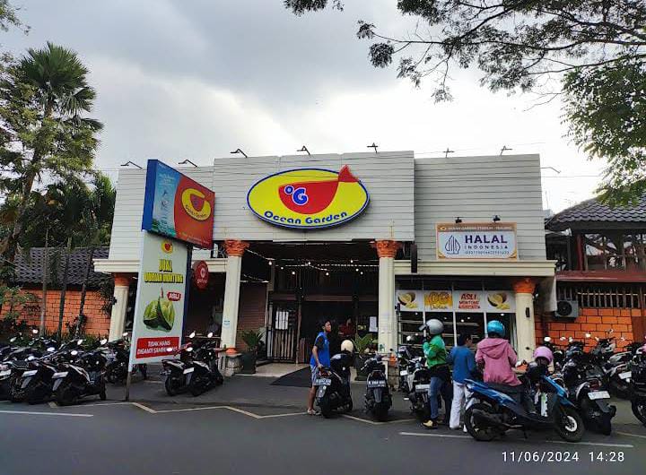 Ocean Garden Resto tampak depan. (やぬある)