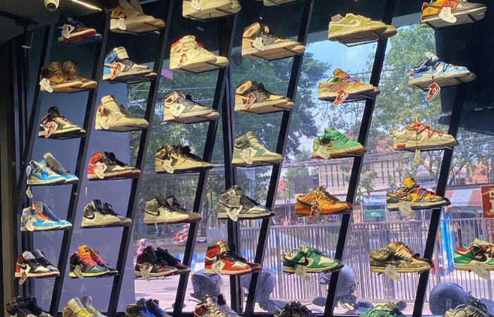 Toko sepatu second branded di Kota Malang (Instagram: mysepatu_official dan mysepatu_mlg.sukun)