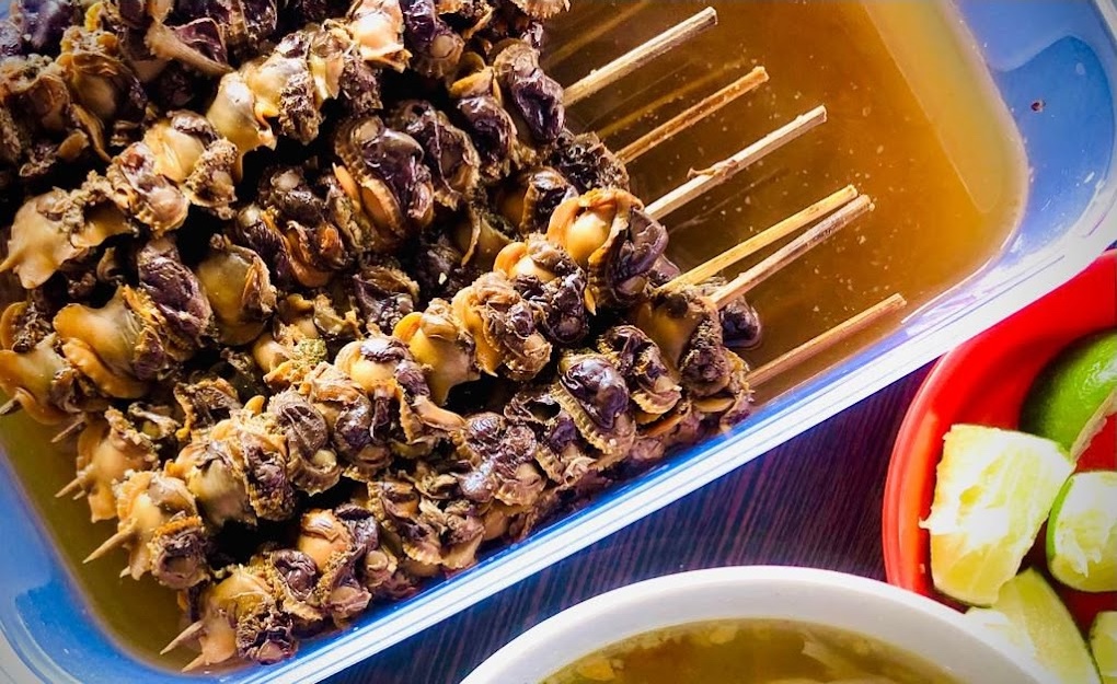 Aneka Topping yang di hidangkan (Soto Kudus Cemara #3#).
