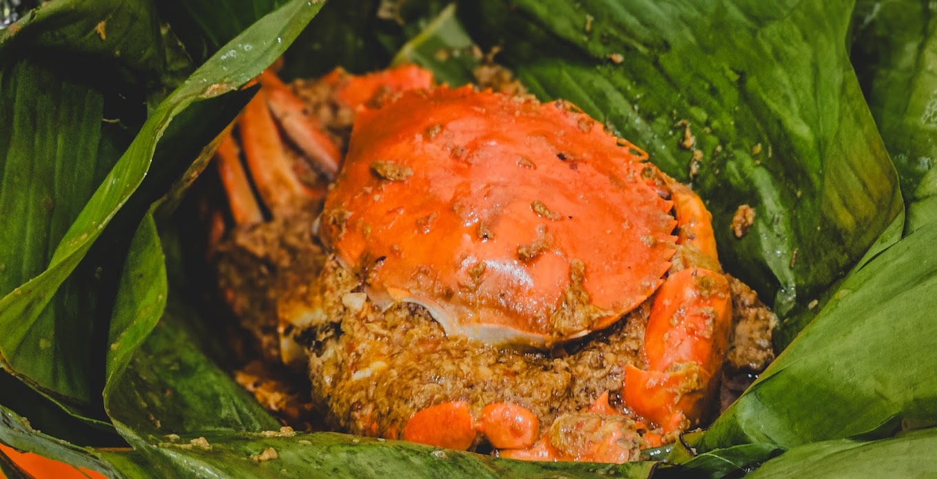 Kepiting Bakar menjadi favorit menu di Puri Nikmat (Arga Satria).