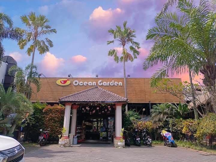 Ocean Garden di Jalan Soekarno Hatta