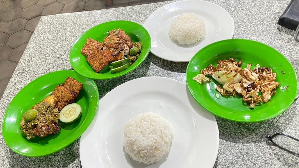 Menu yang menjadi favorit (Iqbal Fadlan).