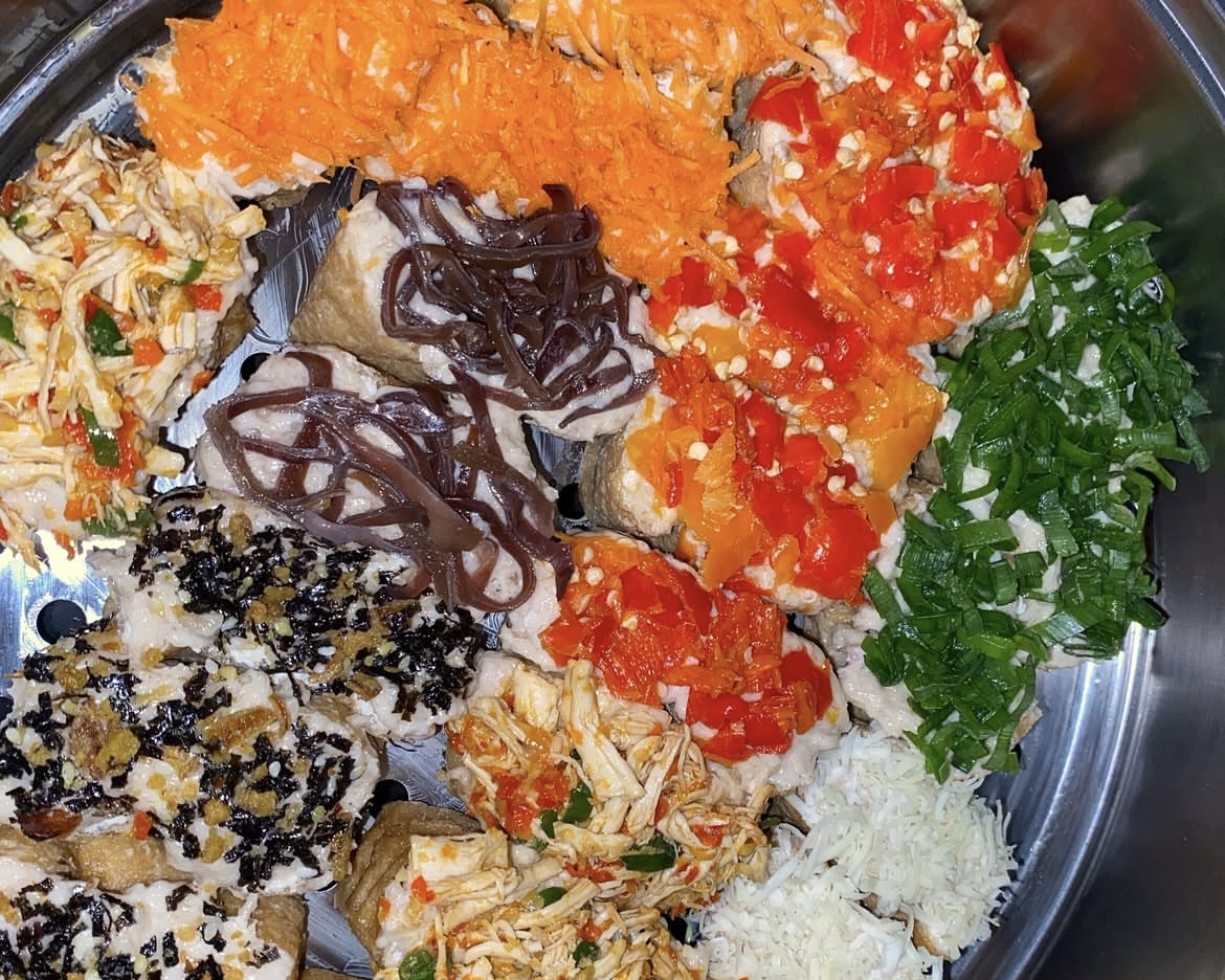 Tabato tau Tahu Bakso Topping yang lagi banyak di cari untuk takjil di bulan Ramadan (dimsumbari).