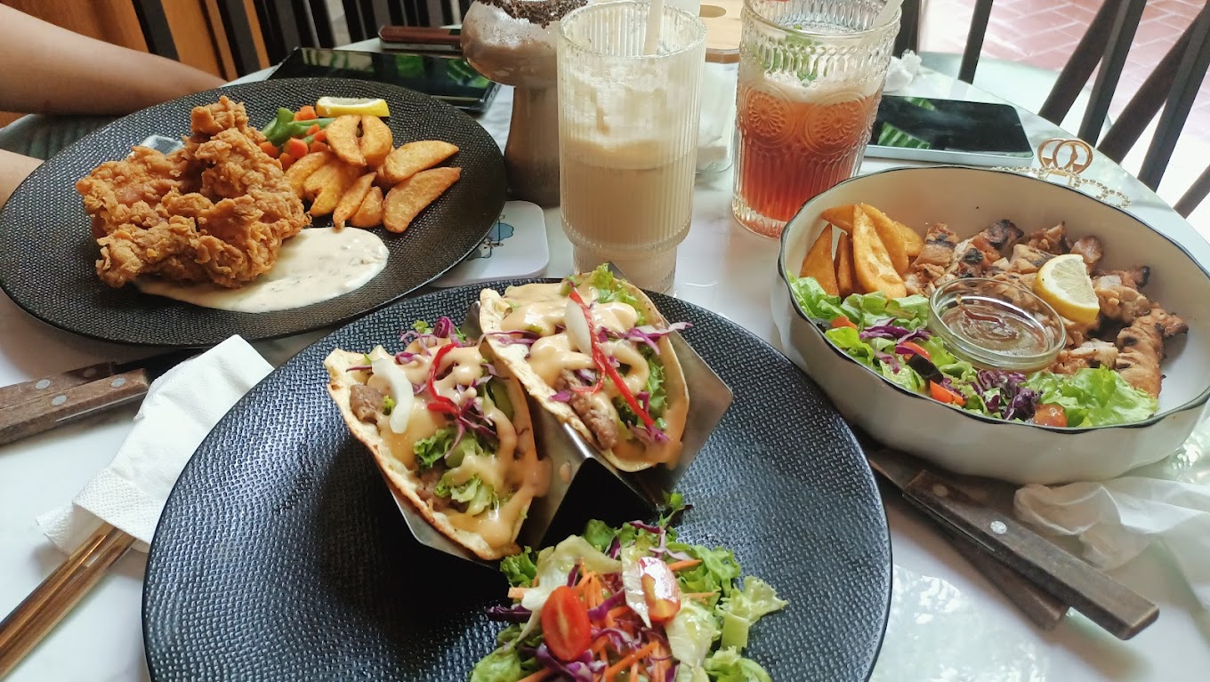 Bukber semakin nikmat jika makan di The Grove (Bela Handayani30).