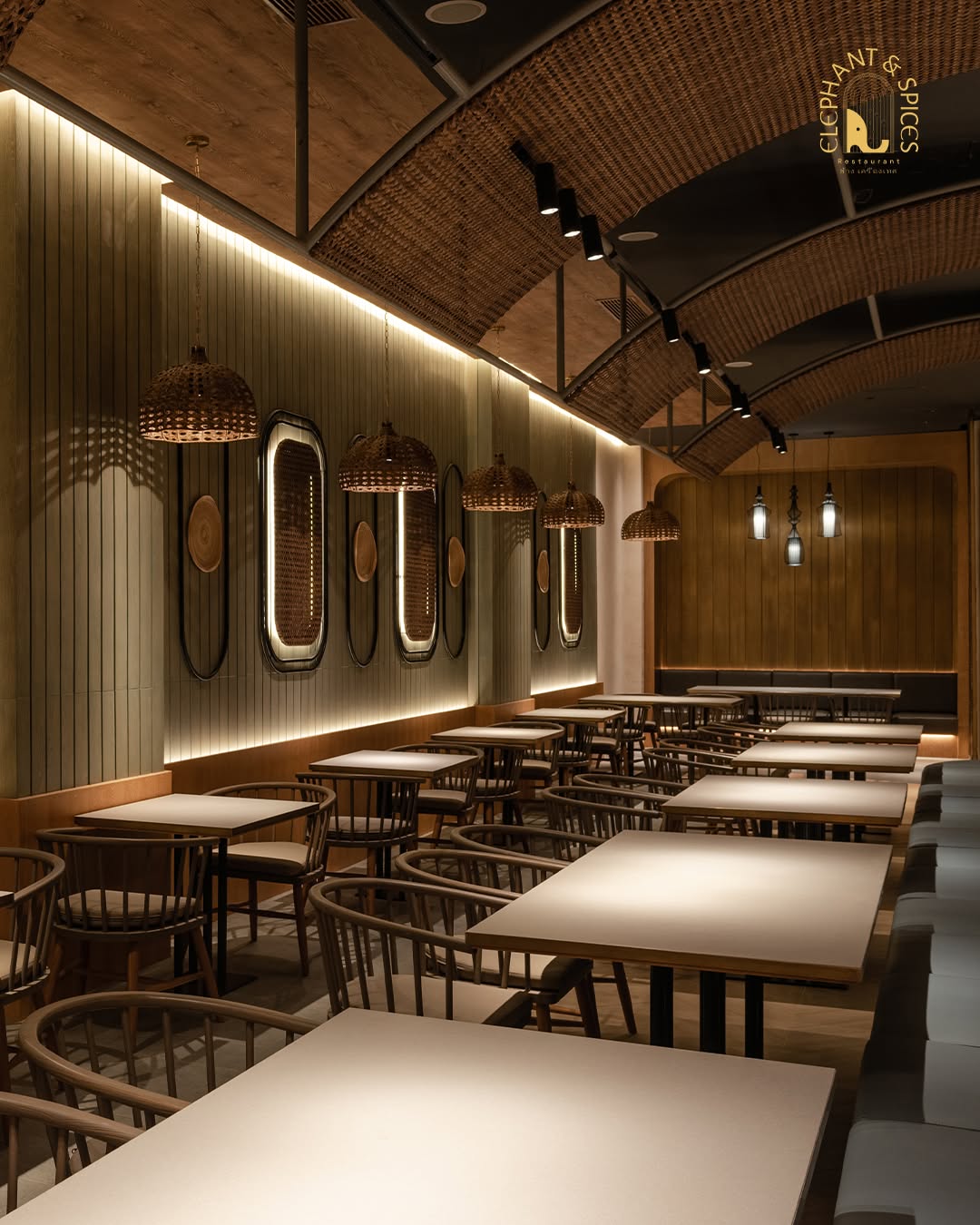 Resto nuansa mewah yang cocok untuk bukber (elephantspices).