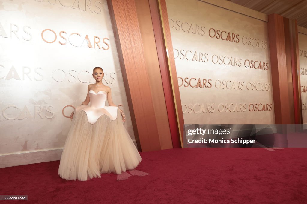 Ariana Grade di Oscar 2025