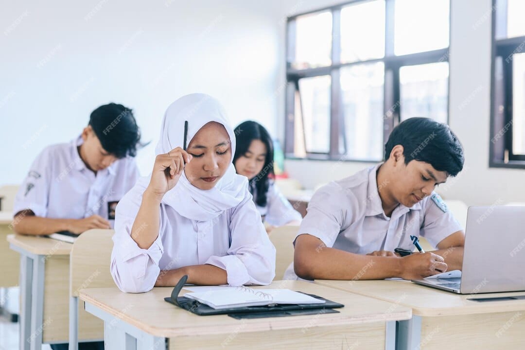 Ilustrasi anak sekolah