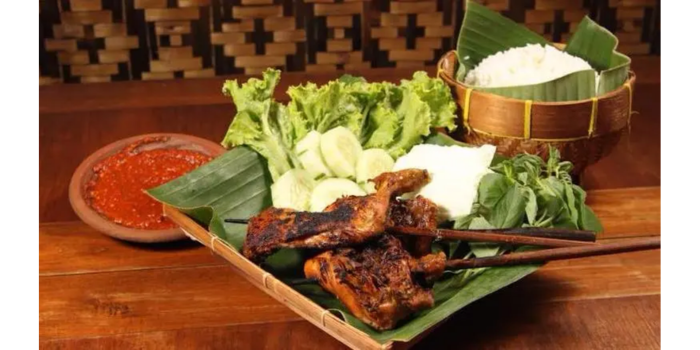 Salah satu menu best seller di Warung Ayam Bakar Lientang.
