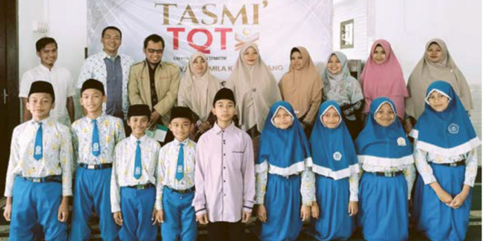 GELAR UJI HAFALAN: Siswa SD Aisyiyah Kamila lebih percaya diri menjalani uji hafalan dengan metode tematik.
