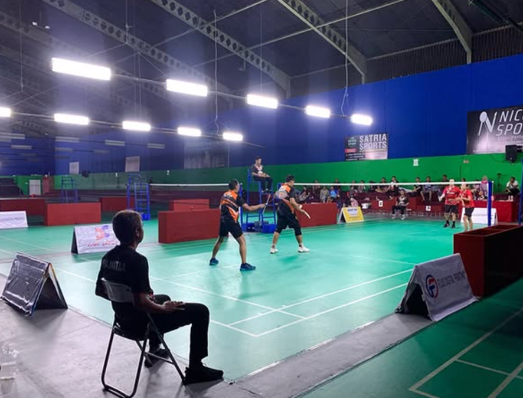 Lapangan Platinum Badminton Arena (Instagram @platinum.badminton)