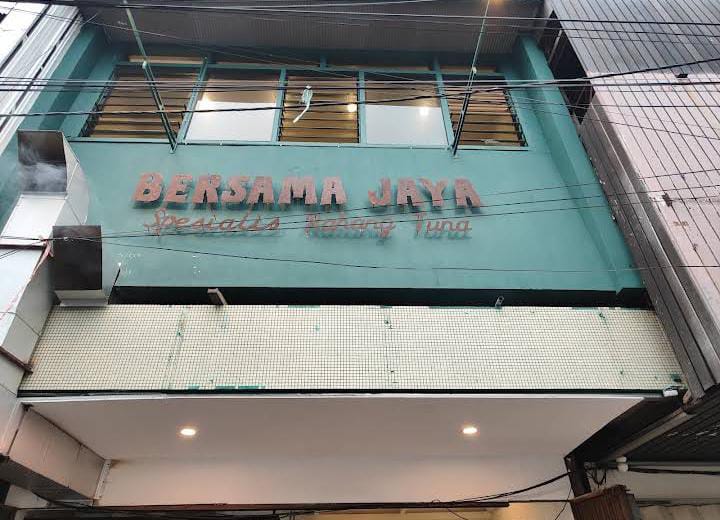 Bersama Jaya: Spesialis Rahang Tuna tampak depan. (Mamira)