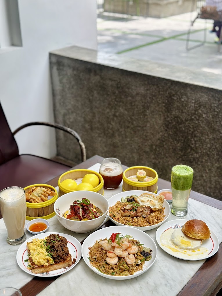 Menu autentik tersedia di Kedai Boypung (Yosephine Mega Dwi Jemali).