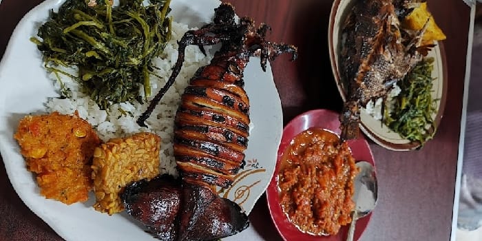 Foto makanan dari warung makan Sambelan Megilan Putra Lamongan