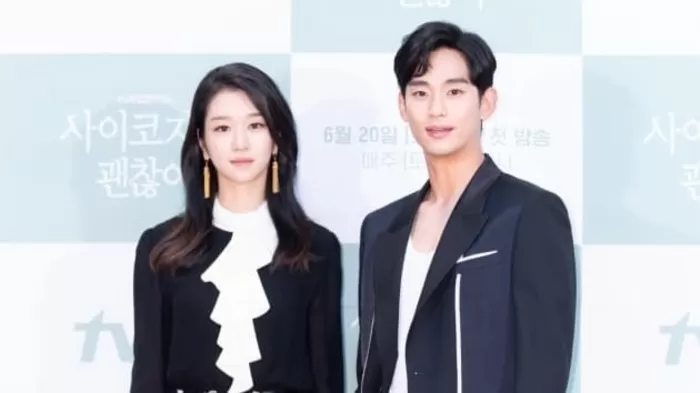 Kim Soohyun dan Seo Yeji di press conference K-Drama It