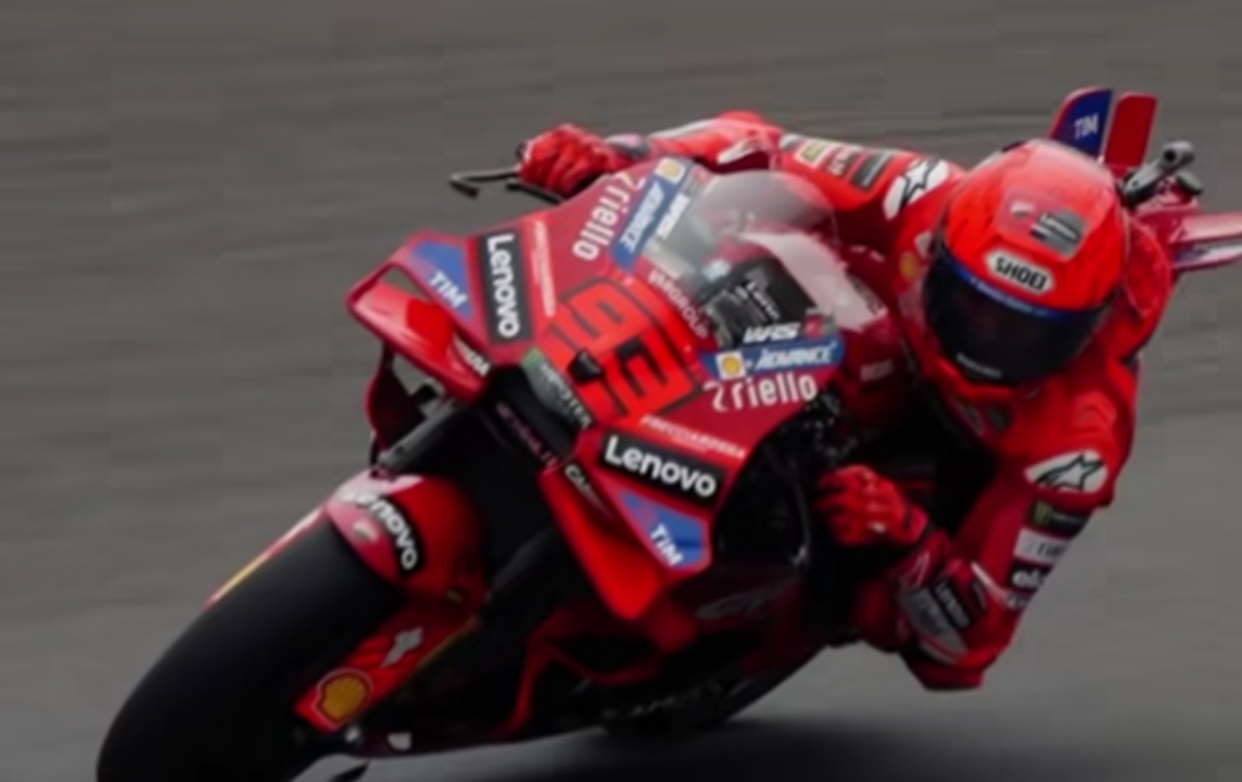 RAJA SIRKUIT: Marc Marquez menjadi juara di GP Argentina yang digelar di sirkuit Termas de Rio Hondo dini hari tadi