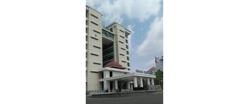 Gedung Rektorat Universitas Negeri Malang (credit foto: Angel Nidiya)