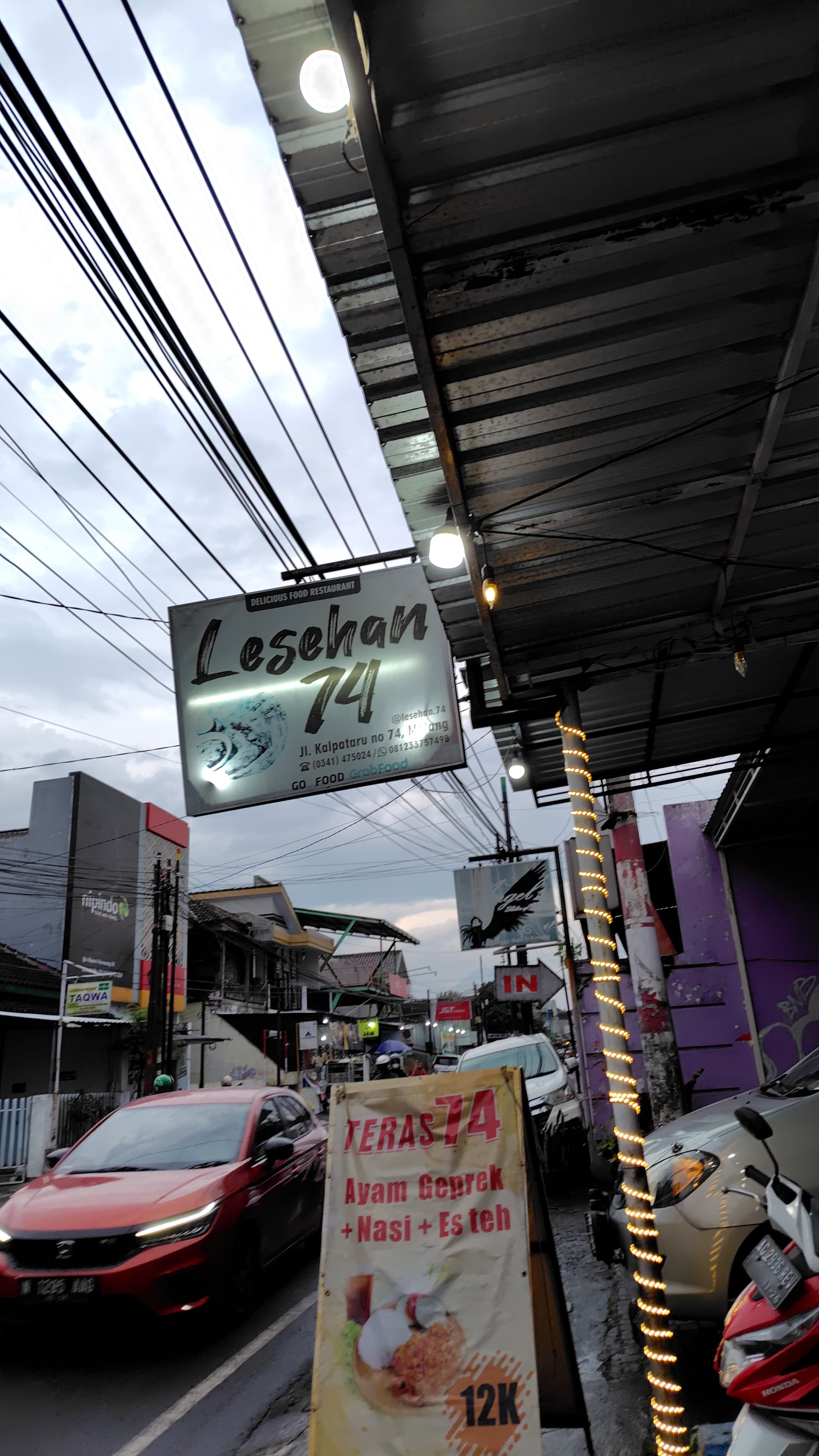 Lesehan 74 Jl. Kalpataru, Malang
