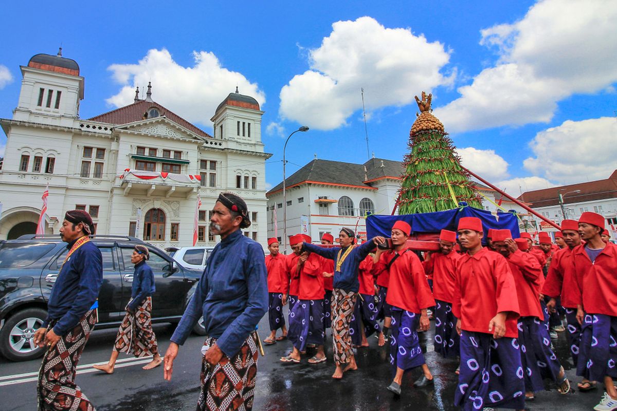 Tradisi Grebeg Syawal di DI Yogyakarta. (Kompas.com)