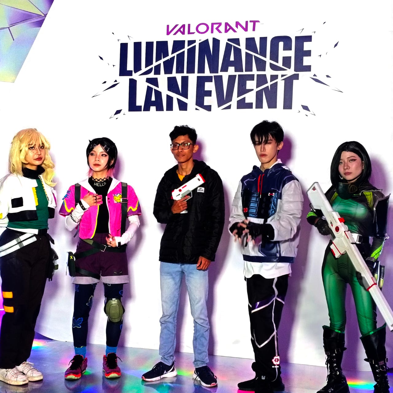 LUMINANCE LAN Event yang digelar oleh Riot Games di Taman Krida Budaya, Malang (22/3).