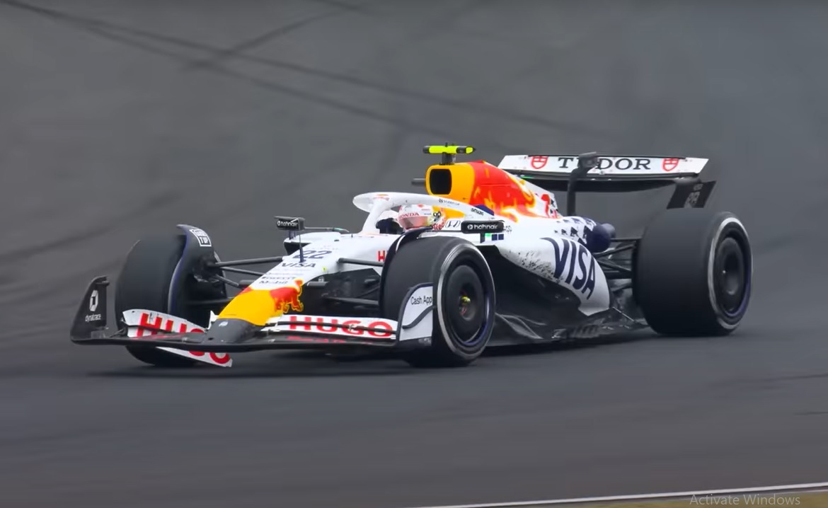 PROSPEK: Yuki Tsunoda berpeluang naik kelas dengan pindah ke Red Bull Racing di GP Jepang, 6 April nanti. Dia tampil meyakinkan di GP Tiongkok meski sayap depannya patah.