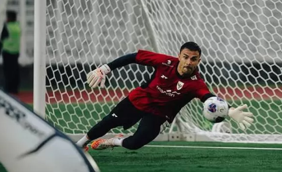 BERPENGALAMAN: Emil Audero Mulyadi dalam latihan, dia akan diandalkan Timnas Indonesia saat melawan Bahrain, 25 Maret.