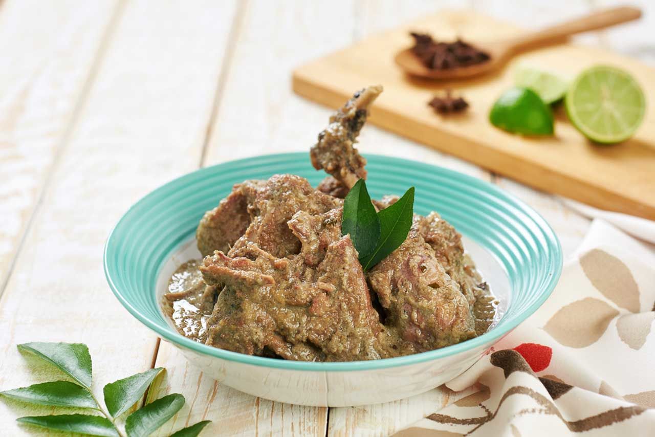 Bebek Gulai Kurma Khas Aceh. (polutryindonesia.com)