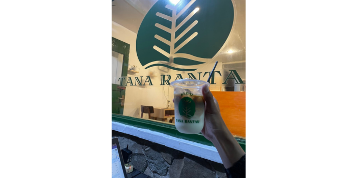 Salah satu menu minuman di Kedai Tana Rantau (Muh Azhar Affandi).
