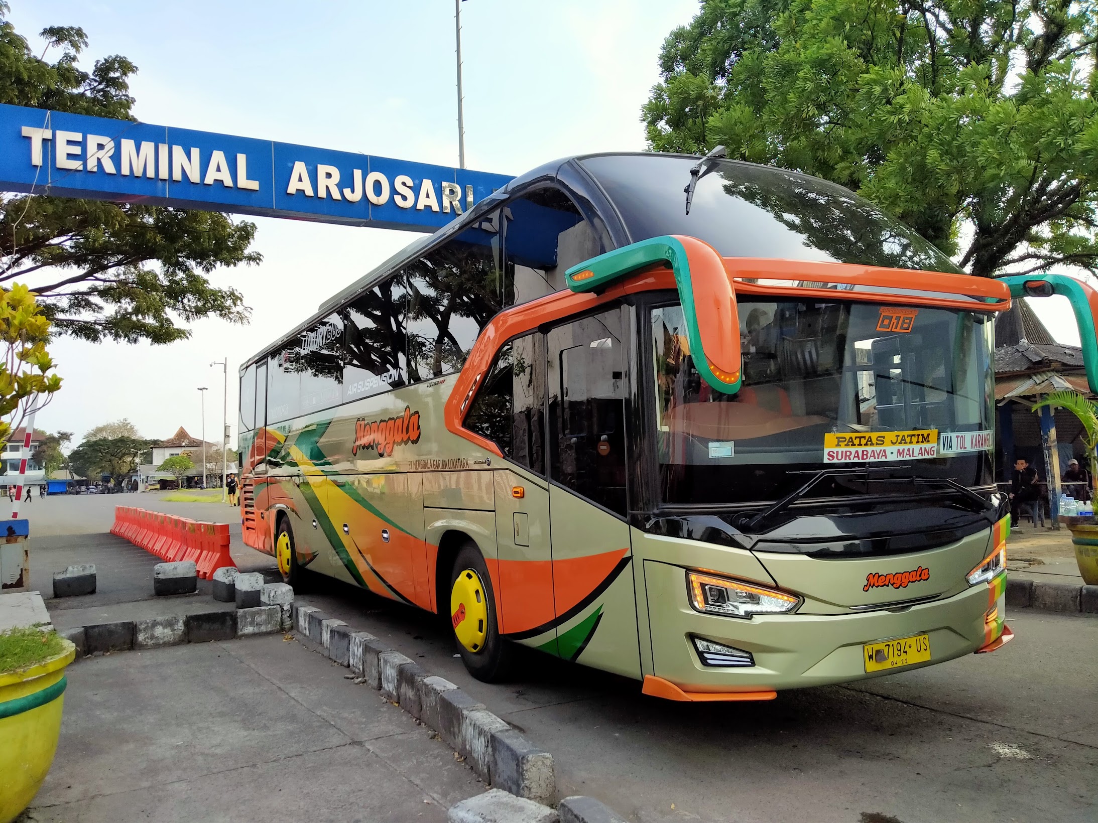 Kuliner terdekat di Terminal Arjosari (Gaco Channel).