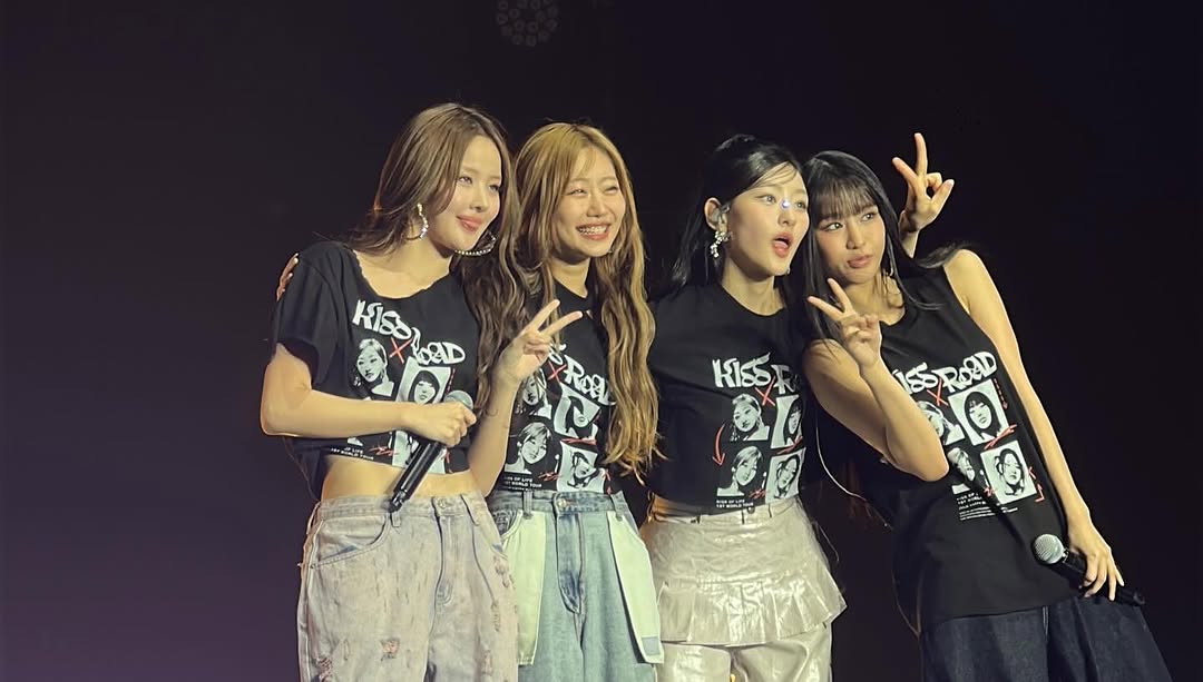 Group Girl Band K-Pop  Kiss Of Life (_ohmptps_).