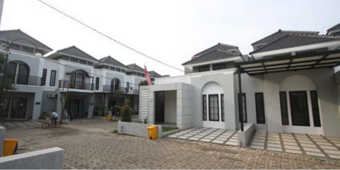 BANYAK PEMINAT: Grand Azalia di Kecamatan Kedungkandang banyak menawarkan unit-unit rumah dengan konsep Santorini.
