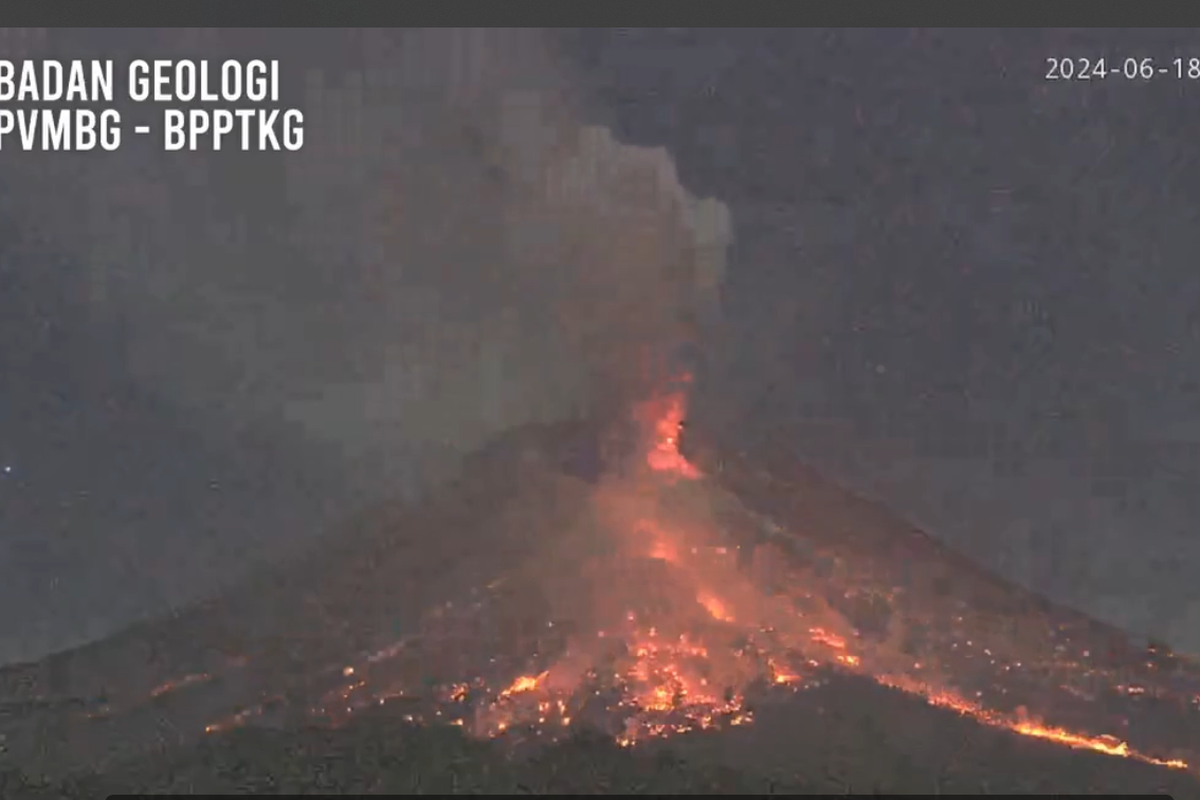 Awan panas guguran dari Gunung Merapi, Senin (22/7/2024). (BPPTKG)