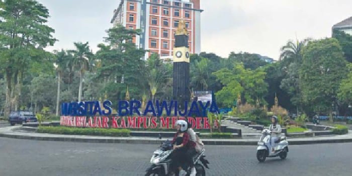 SIAPKAN 58 RUANGAN: Seperti tahun lalu, Universitas Brawijaya (UB) bakal menjadi tempat untuk Ujian Berbasis Komputer (UTBK). Selain di sana, ribuan pelajar juga akan menjalani ujian di UM.