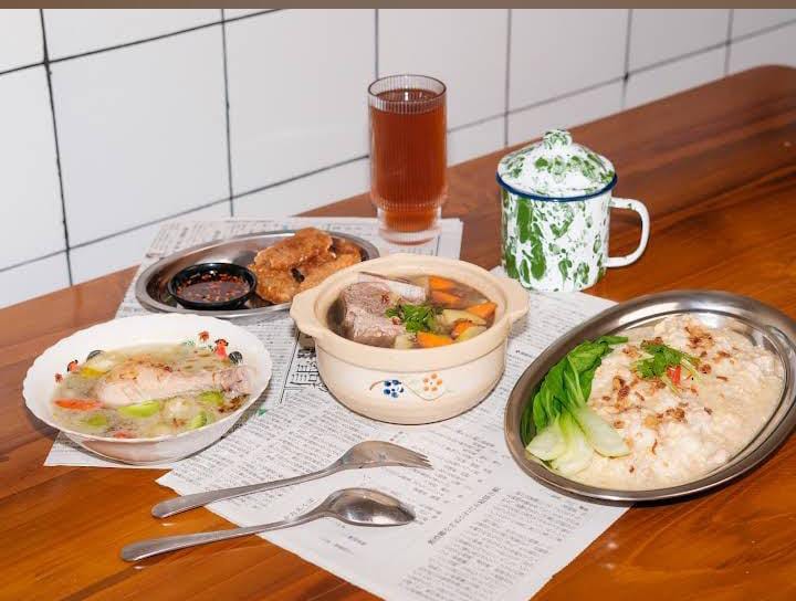 Beberapa menu yang disajikan di Kedai Setia Boedi.