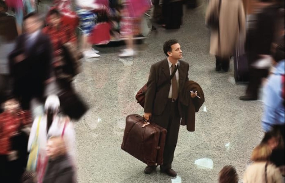 SERU: Film drama karya Steven Spielberg The Terminal memadukan komedi dengan intrik politik yang menggugah.