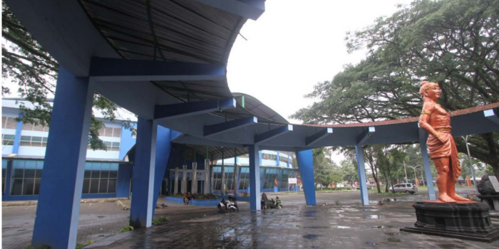 BERPROGRES: GOR Ken Arok menjadi salah satu venue untuk Porprov 2025. Ada beberapa cabang olahraga yang bakal dipertandingkan di sana (SATRIA CAHYONO / RADAR MALANG).