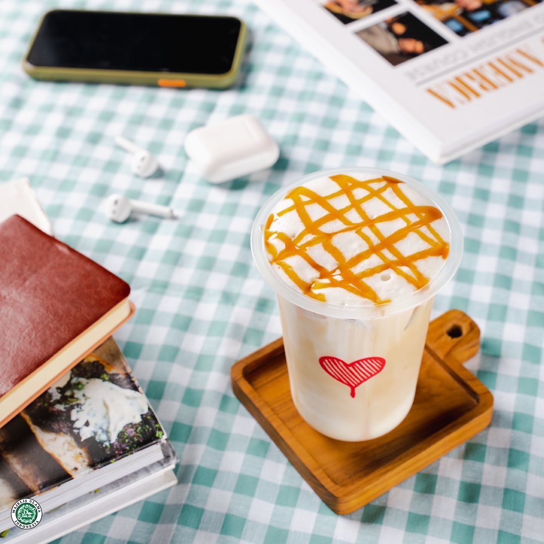 Kopi Kenangan Varian Salted Caramel Macchiato (Instagram @kopikenangan.id)