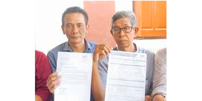 SUdaH PISaH: Guntoro Sutiono (kanan) didampingi Hendrik beberapa waktu lalu. Guntoro kini menggugat Hendrik.