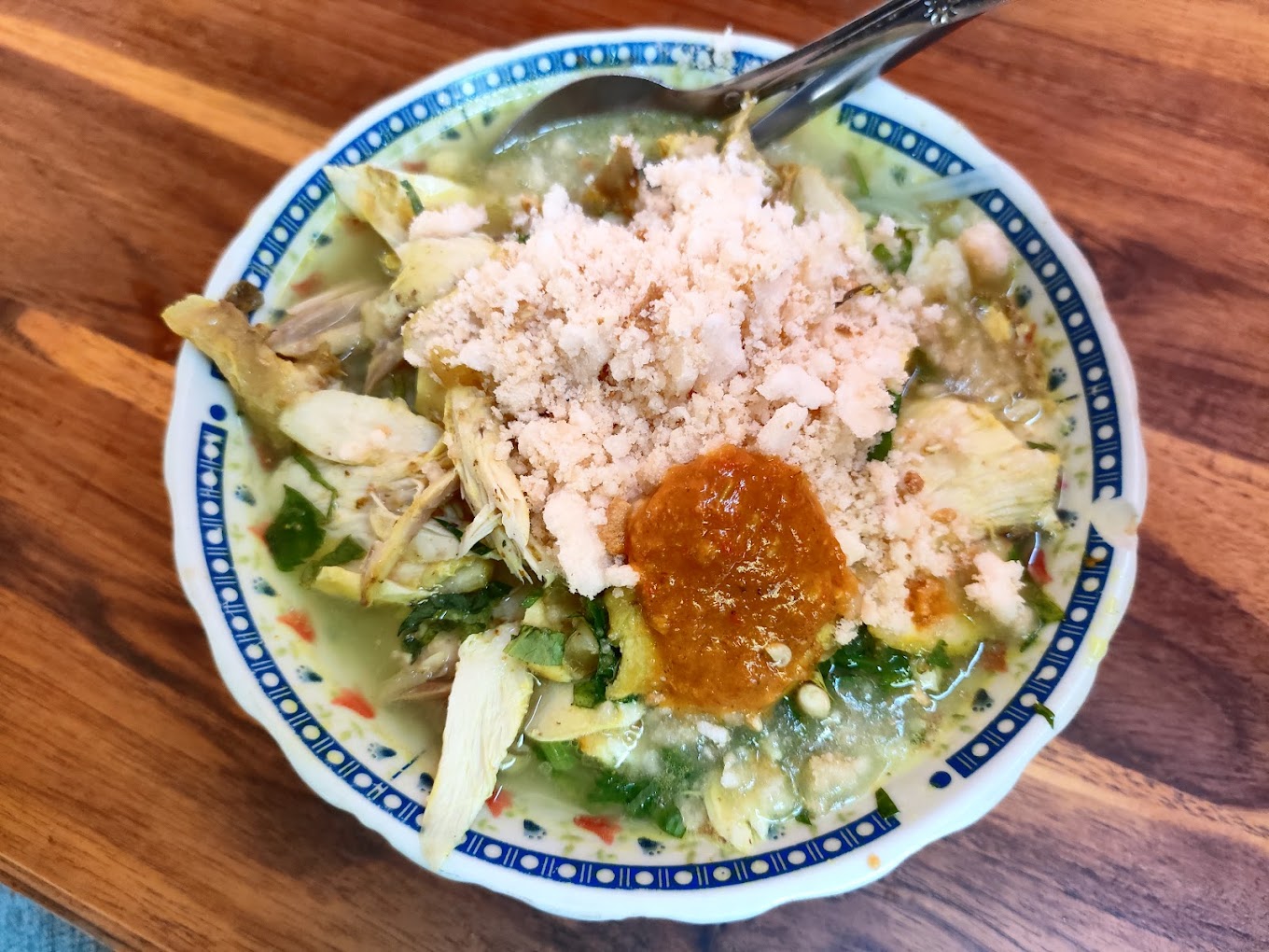 Soto Kuah Butek Pak Boneng (Khairul Amin).