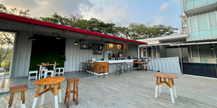 Cafe Container UMM (Sulistiyowati Dewi).