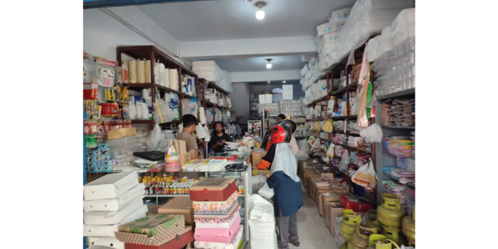 Toko Jawa Mega, salah satu toko plastik di Sawojajar. (Google/FH)