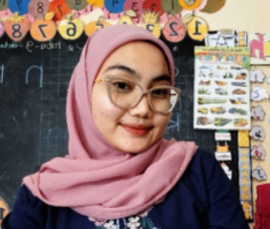 Atika Nur Alfiani, Guru TK An-Nur Polehan