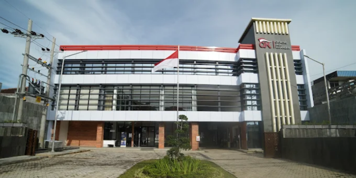 Tampak depan OJK Malang. (Google/Nahdloyati Umaamika)