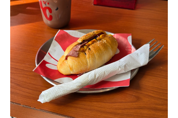 Salah satu varian salt bread di Creme. (Google Maps, Evan Ericssen)