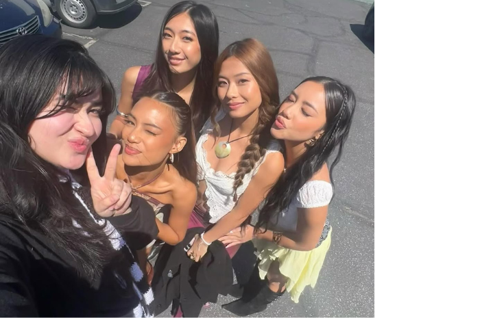 Potret Stephanie Poetri bersama No Na dalam unggahan Instagramnya. (Instagram/Stephanie Poetri)