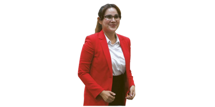 MASIH BERLANJUT: Selebgram Adrena Isa Zega di sela menjalani persidangan di Pengadilan Negeri (PN) Kepanjen (BIYAN MUDZAKY HANINDITO / RADAR KANJURUHAN).